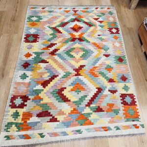 Kilim-03 ( Size:150x108 )