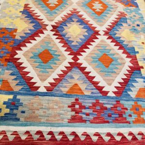 Alternative view of Kilim-18 ( Size: 212x150)