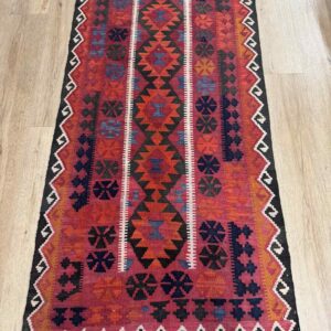 Kilim-33 ( Size: 100x192 )