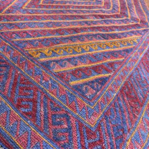 Alternative view of Baluchi-3 (Size: 190x155)