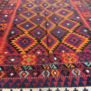 Alternative view of Kilim-38 ( Size: 265x208 )