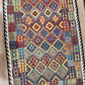 Kilim-27 ( Size: 252x183 )